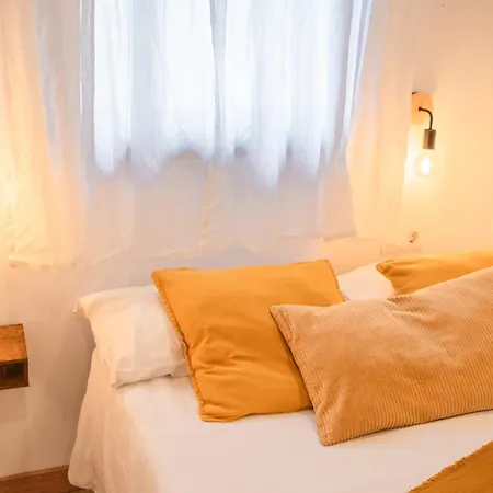 Cama Del Rey 2 * Santander